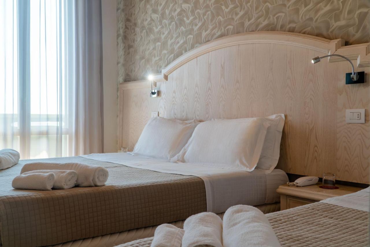 Brasil Seaview Hotel Milano Marittima Extérieur photo