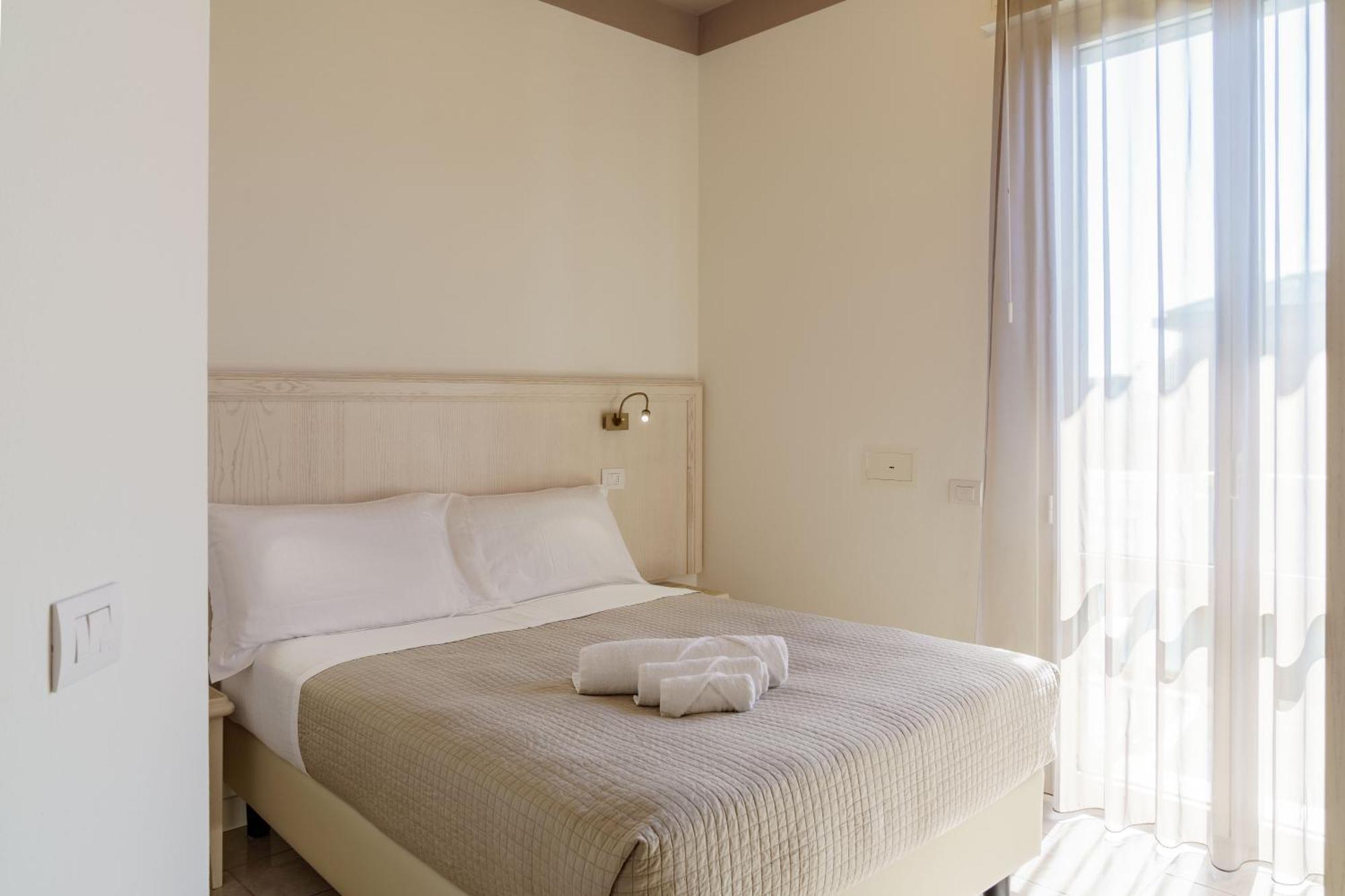 Brasil Seaview Hotel Milano Marittima Extérieur photo
